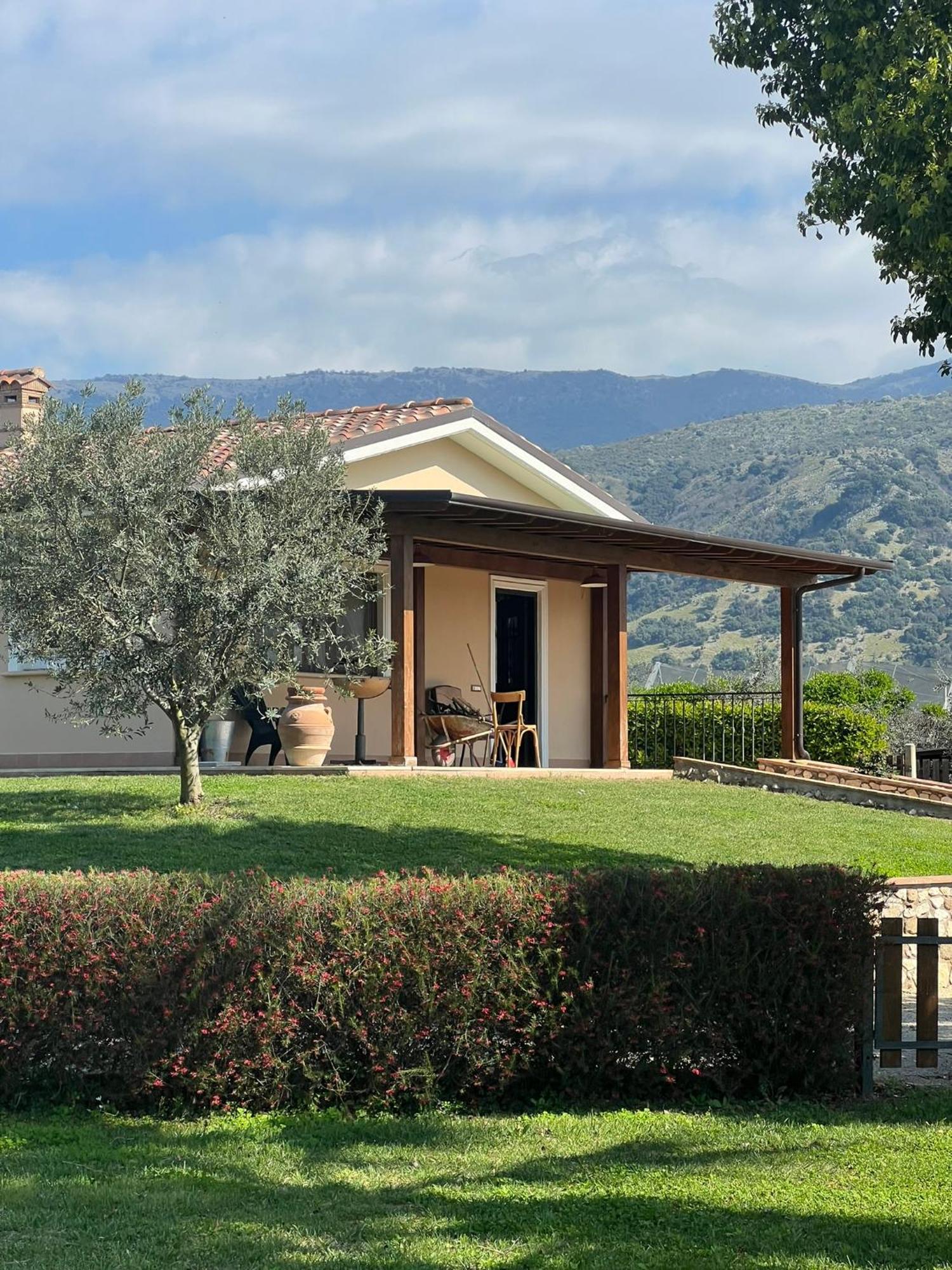 Villa Arianna Cori エクステリア 写真