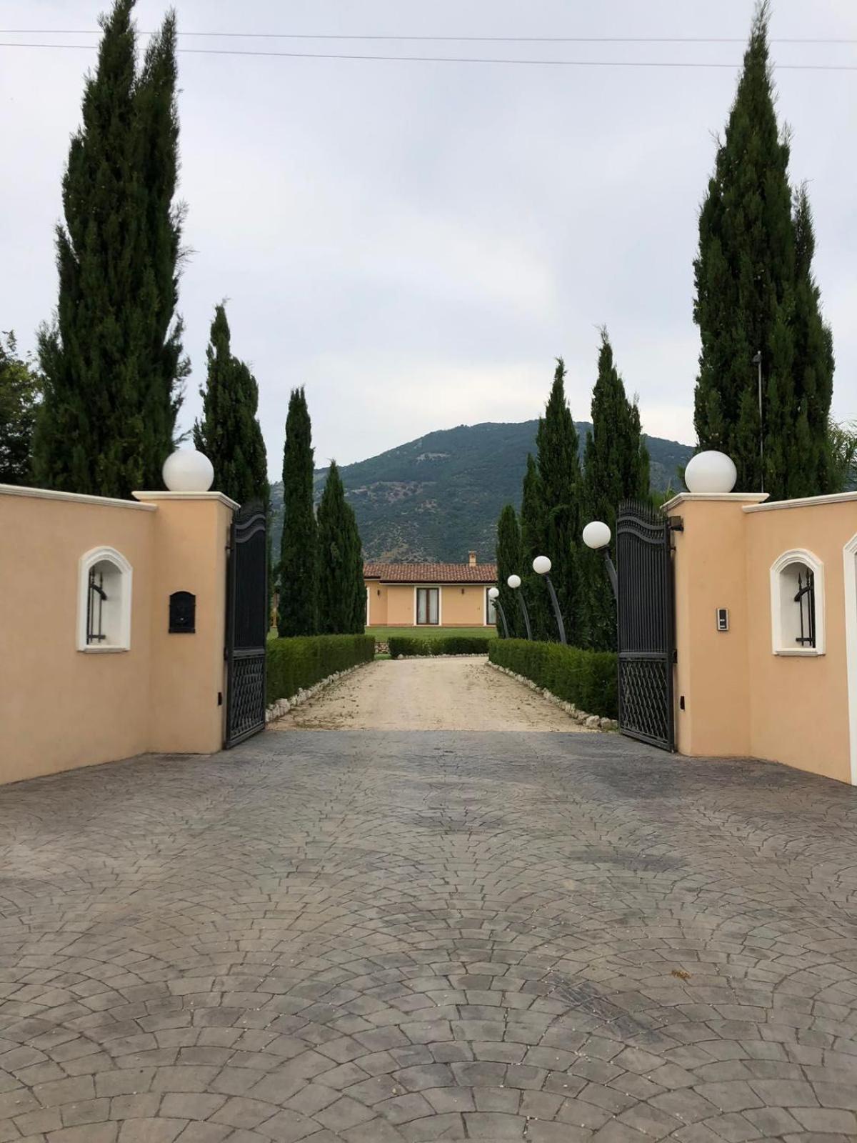 Villa Arianna Cori エクステリア 写真